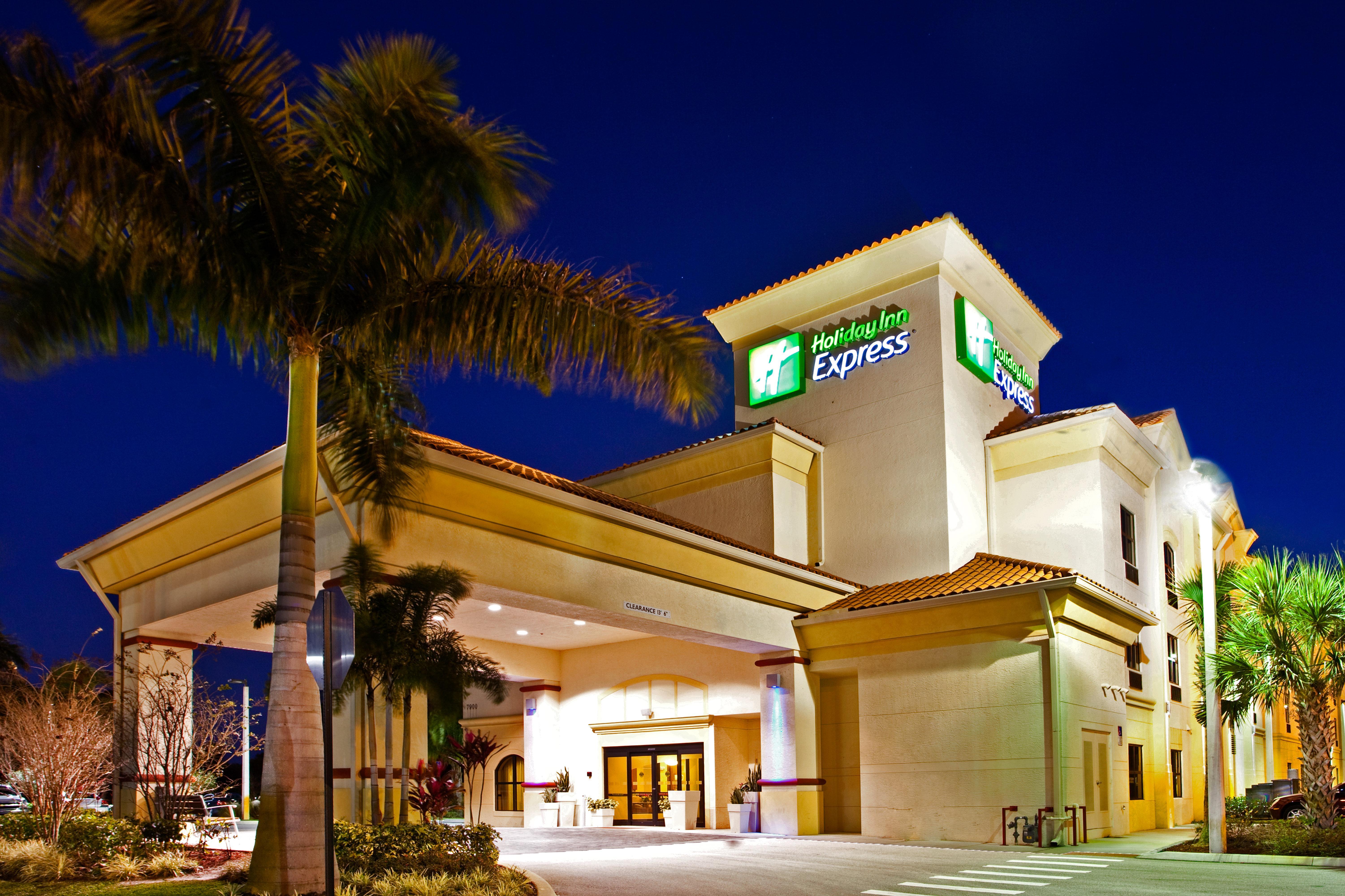Holiday Inn Express Stuart By Ihg Palm City Buitenkant foto