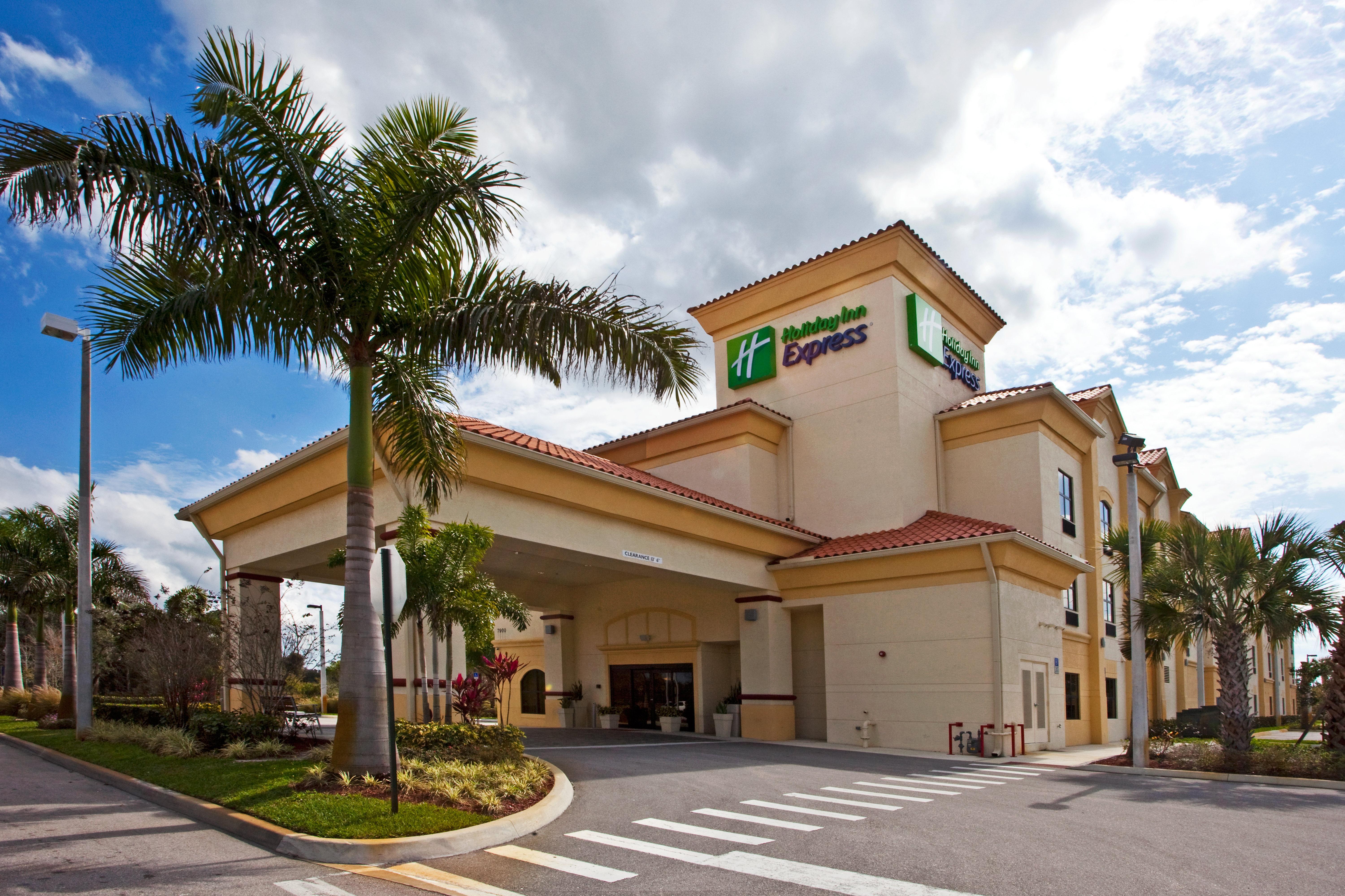 Holiday Inn Express Stuart By Ihg Palm City Buitenkant foto