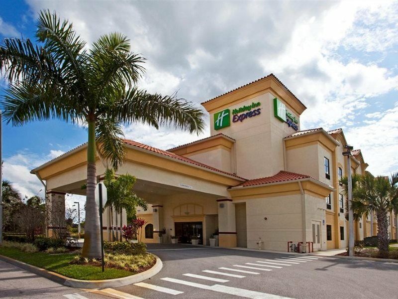 Holiday Inn Express Stuart By Ihg Palm City Buitenkant foto